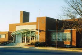 [photo, Brooklyn Park Middle School, 200 Hammonds Lane, Brooklyn Park, Maryland]