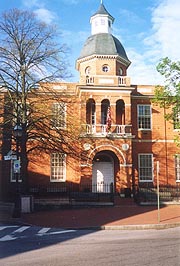 [photo, Anne Arundel County Courthouse, 8 Church Circle, Annapolis, Maryland]