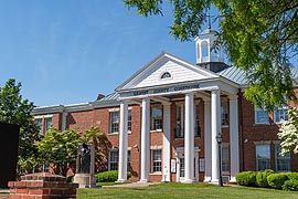 [photo, Calvert County Courthouse, 175 Main St., Prince Frederick, Maryland]