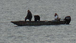 [photo, Fishermen on the Patuxent River near Benedict (Charles County), Maryland]