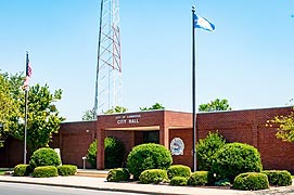 [photo, City Hall, 410 Academy St., Cambridge, Maryland]