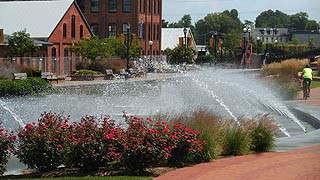 [photo, Carroll Creek Park, Frederick, Maryland]