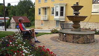 [photo, Fountain, West Main St., Middletown, Maryland]